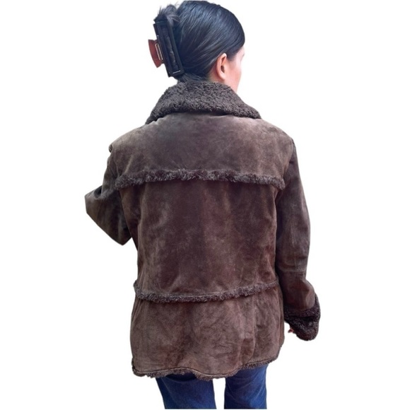STEVE MADDEN Y2K CHOCOLATE BROWN SUEDE FAUX SHEARLING BUCKLE BUTTON FRONT JACKET - Picture 3 of 16